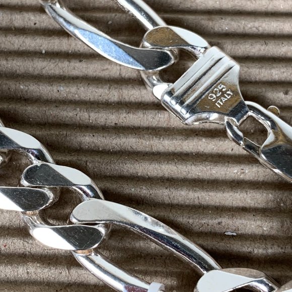 NEW 71.4 grams 22" 9.5mm Sterling Silver Figaro Chain Necklace from Italy - Picture 5 of 5